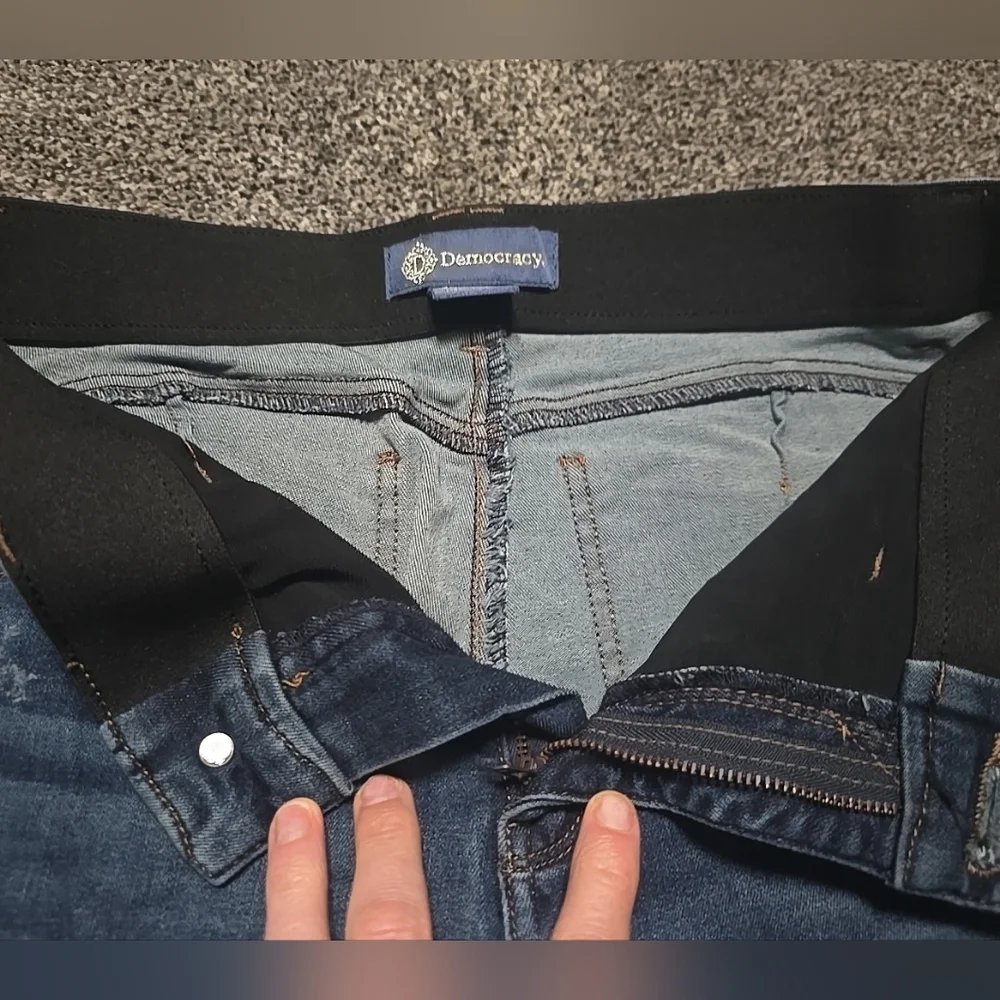 Democracy Jeans 